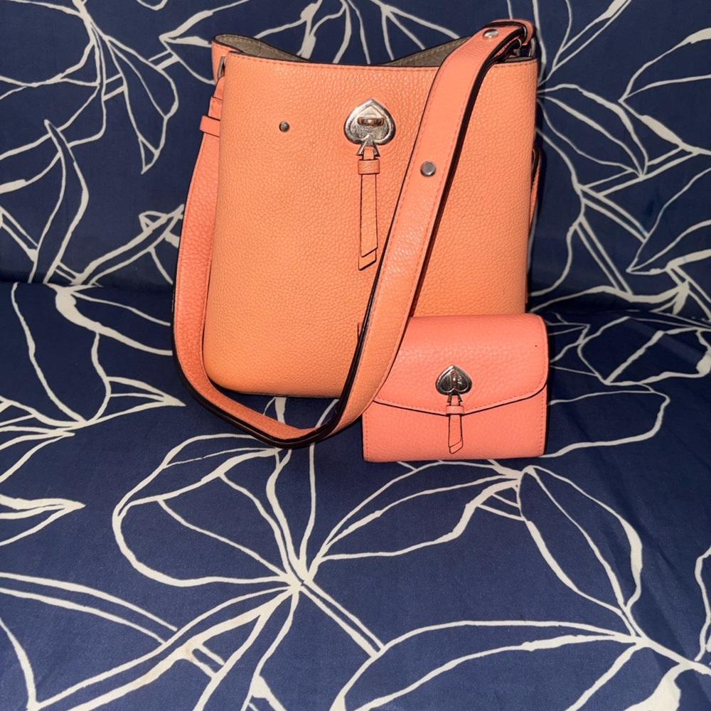 Kate Spade Peach Bucket Bag and Wallet Set
